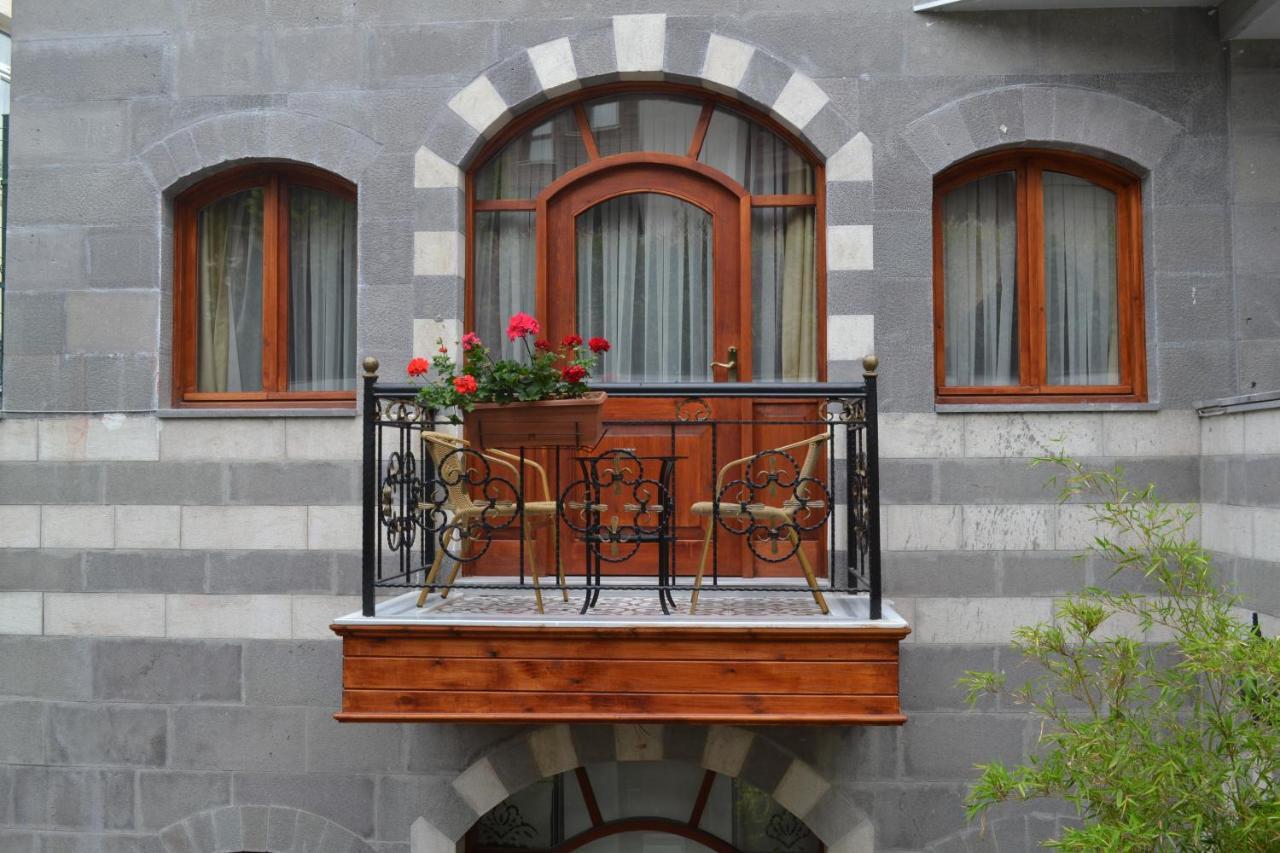 Rose Garden Suites Istanbul Exterior photo